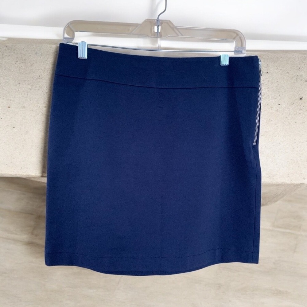 Banana Republic Navy Blue Pencil Skirt Career Office Side Zip‎ Size 8P